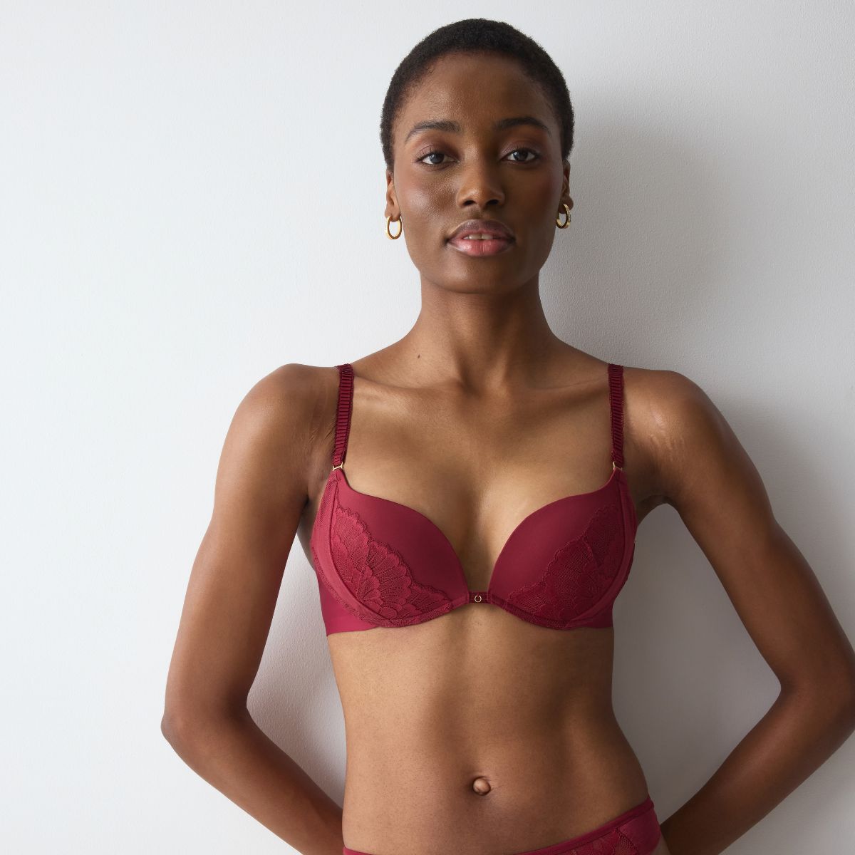 Triumph Love In Lace WHU BH med bøjle, rød - 10229134 - 6845 - Red Musk