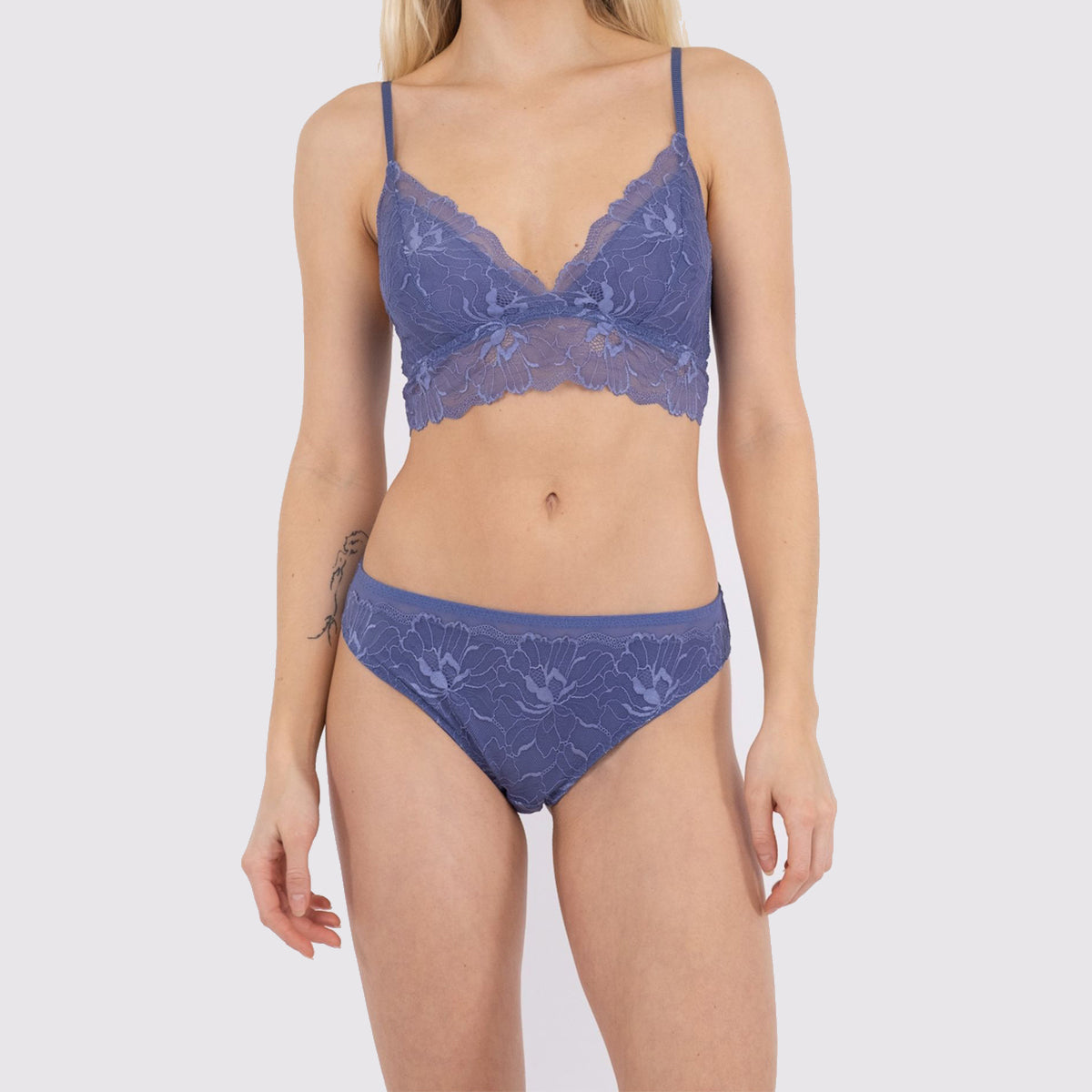 Neo Noir Skin Clementine - Dusty Blue - 160346-142