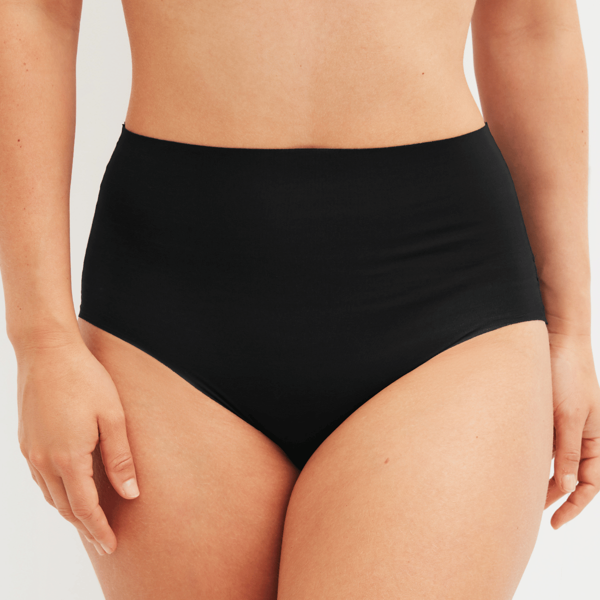 Calida Natural Skin maxi trusse, sort - 22439 - 995 - Black