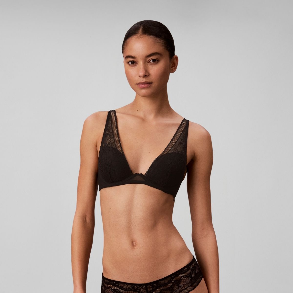Calvin Klein Eternal plunge BH, sort - LV00QF8957 - UB1 - Black