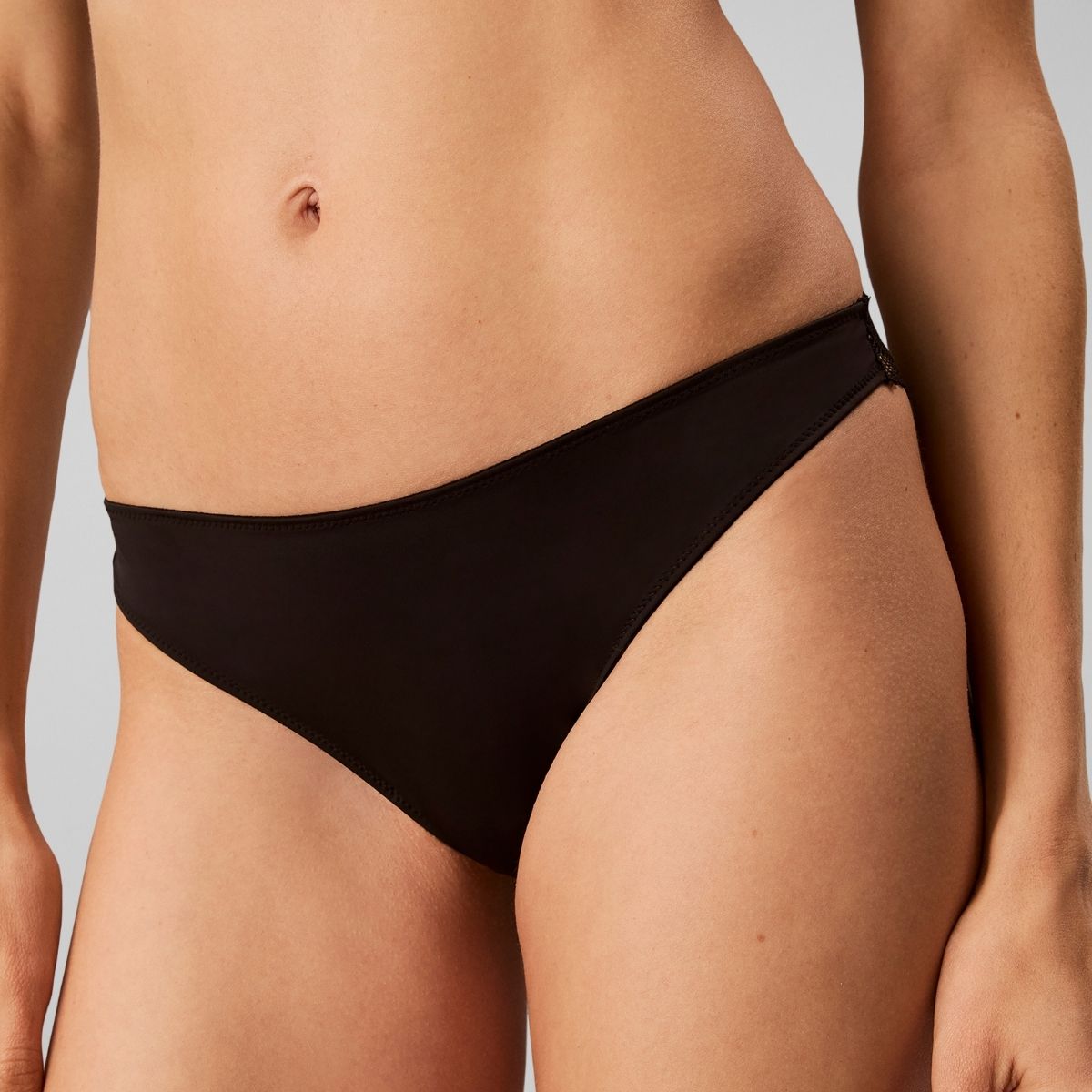 Calvin Klein Eternal tai trusse, sort - LV00QF8960 - UB1 - Black