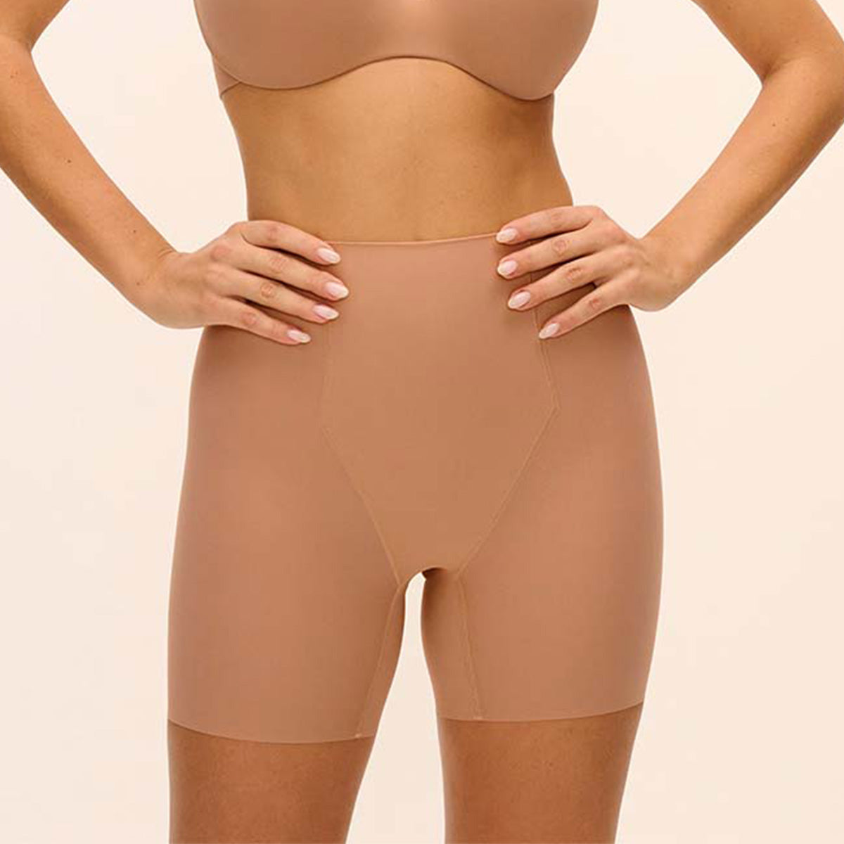 Wacoal Flawless Shaping shorts, beige - WE602446 - ROC - Roebuck