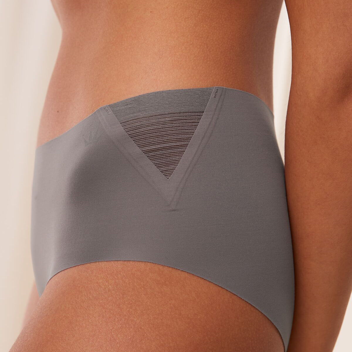 Triumph Flex Smart - Pigeon Grey - 10213145-3091