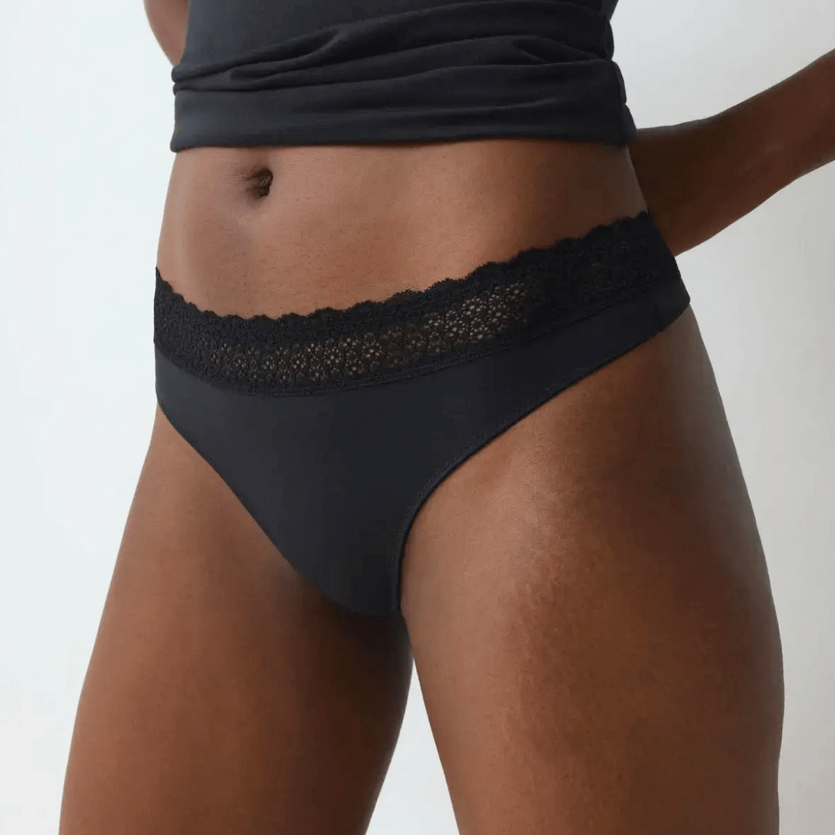 Triumph Feel Of Modal 2-pak g-streng, sort - 10223726 - 0004 - Sort