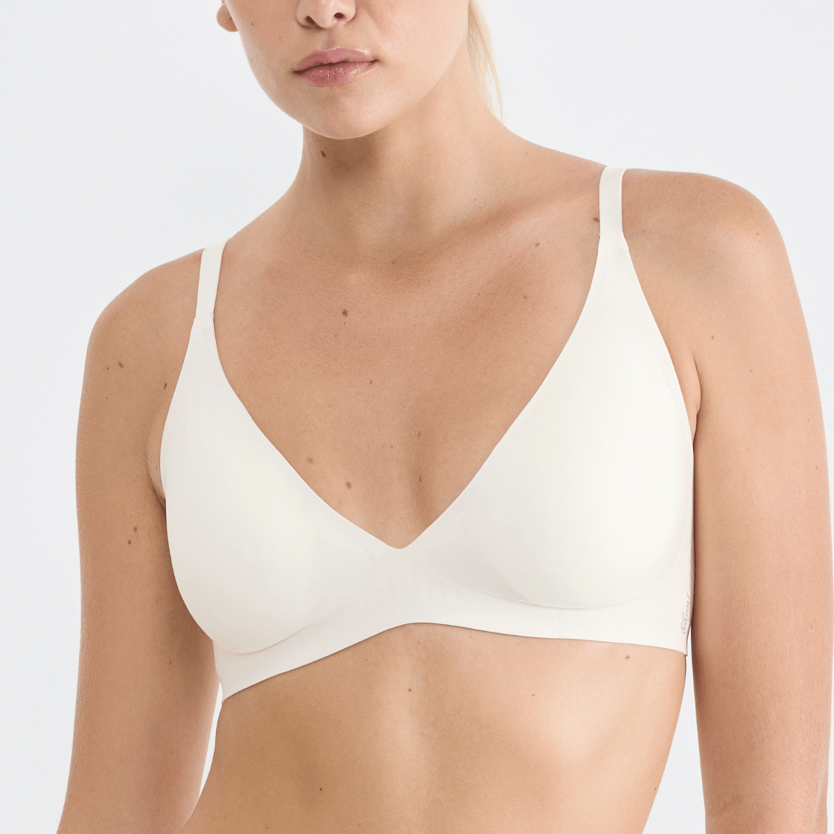 Sloggi Zero Feel 2.0 push-up BH, hvid - 10226701 - 00GZ - Silk White