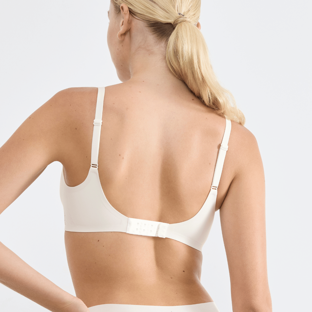 Sloggi Zero Feel 2.0 push-up BH, hvid - 10226701 - 00GZ - Silk White