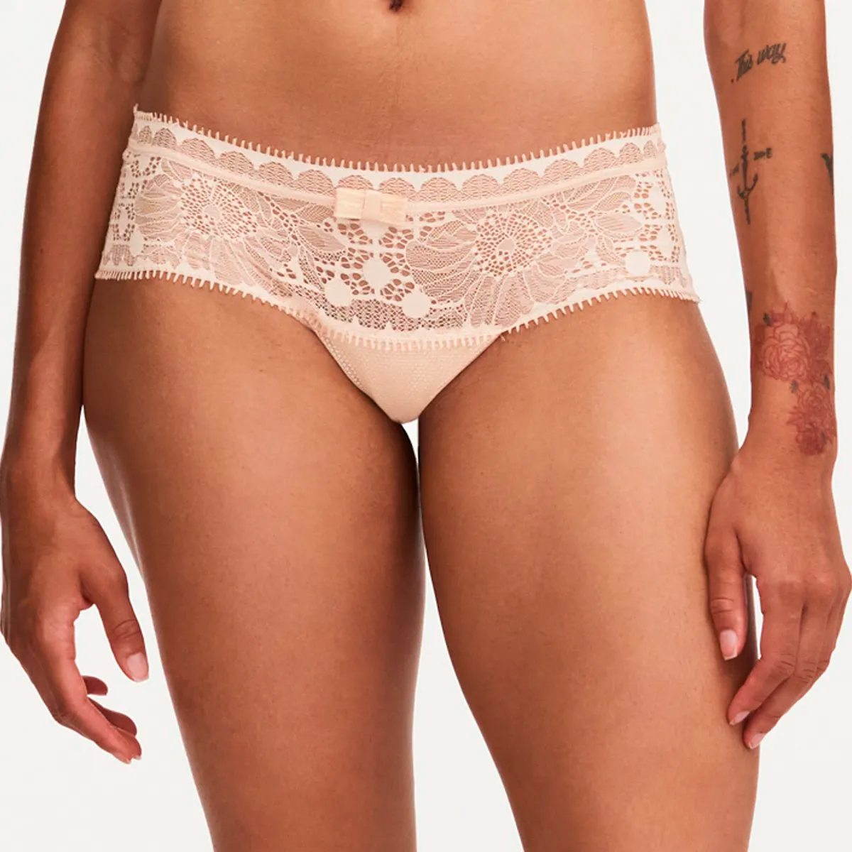 Chantelle Day to night - Golden Beige - C15F40-01N