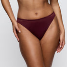 PrimaDonna Salerno g-streng, rød - 0663530 - EVR - Evening Red