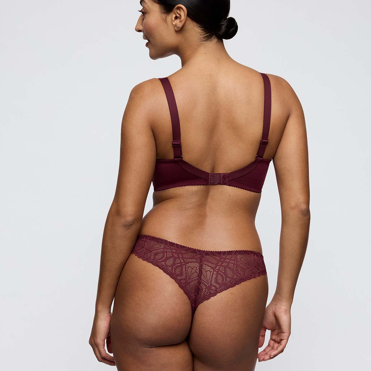 PrimaDonna Salerno full-cup BH, rød - 0163530-35 - EVR - Evening Red